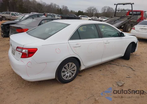 2012 Toyota Camry Le z USA, uszkodzony, nr VIN 4T1BF1FKXCU535254